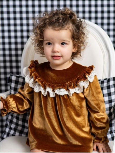 Magic velvet bloomer ensemble
