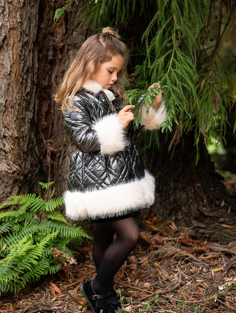 Padded coat with fur