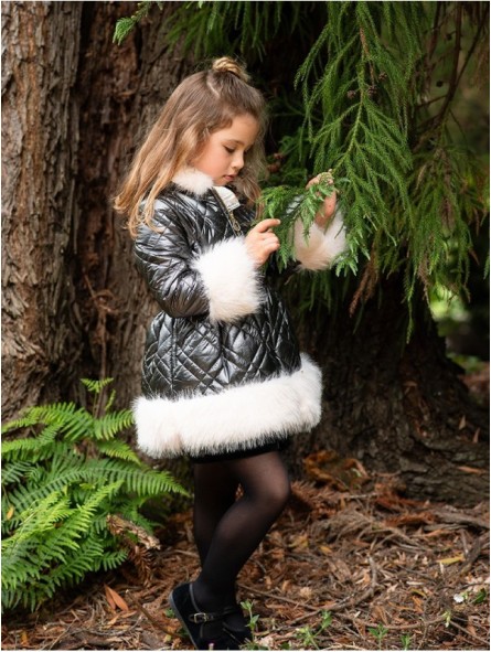 Padded coat with fur