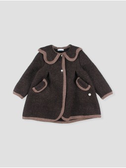 Girl coat with contrasting trims
