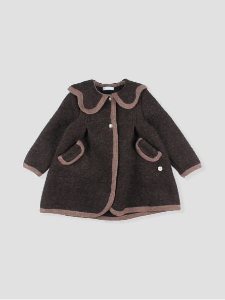 Girl coat with contrasting trims
