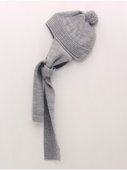 Unisex bonnet and scarf