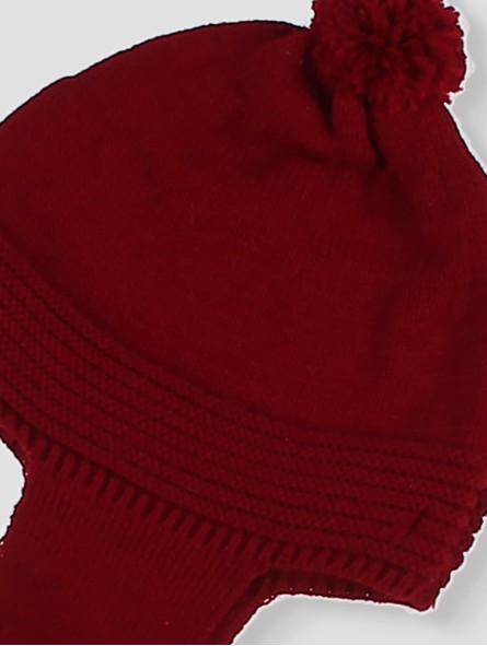 Unisex bonnet and scarf