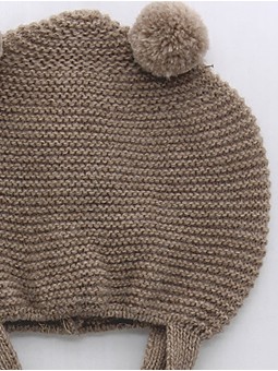 Gorro pompones