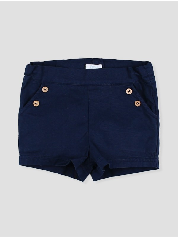 Calça curta tintado