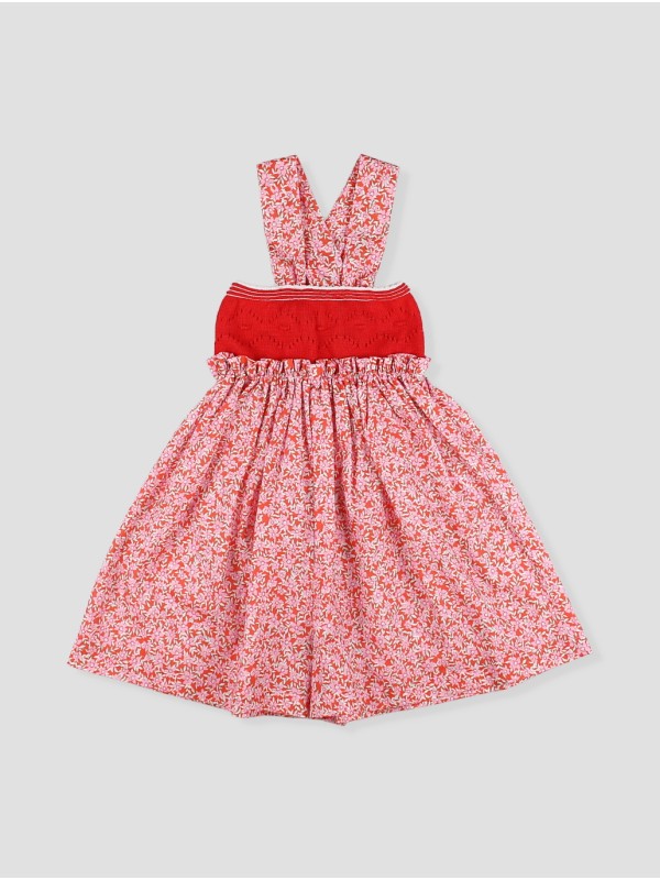 Gracioso curto Povoo